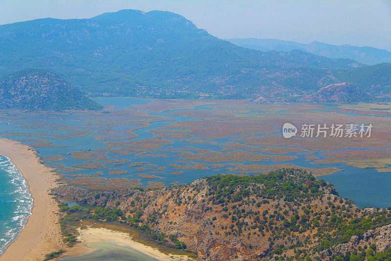 Iztuzu海滩和土耳其的Dalyan View。